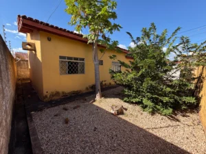 2 Casas em Lote Único