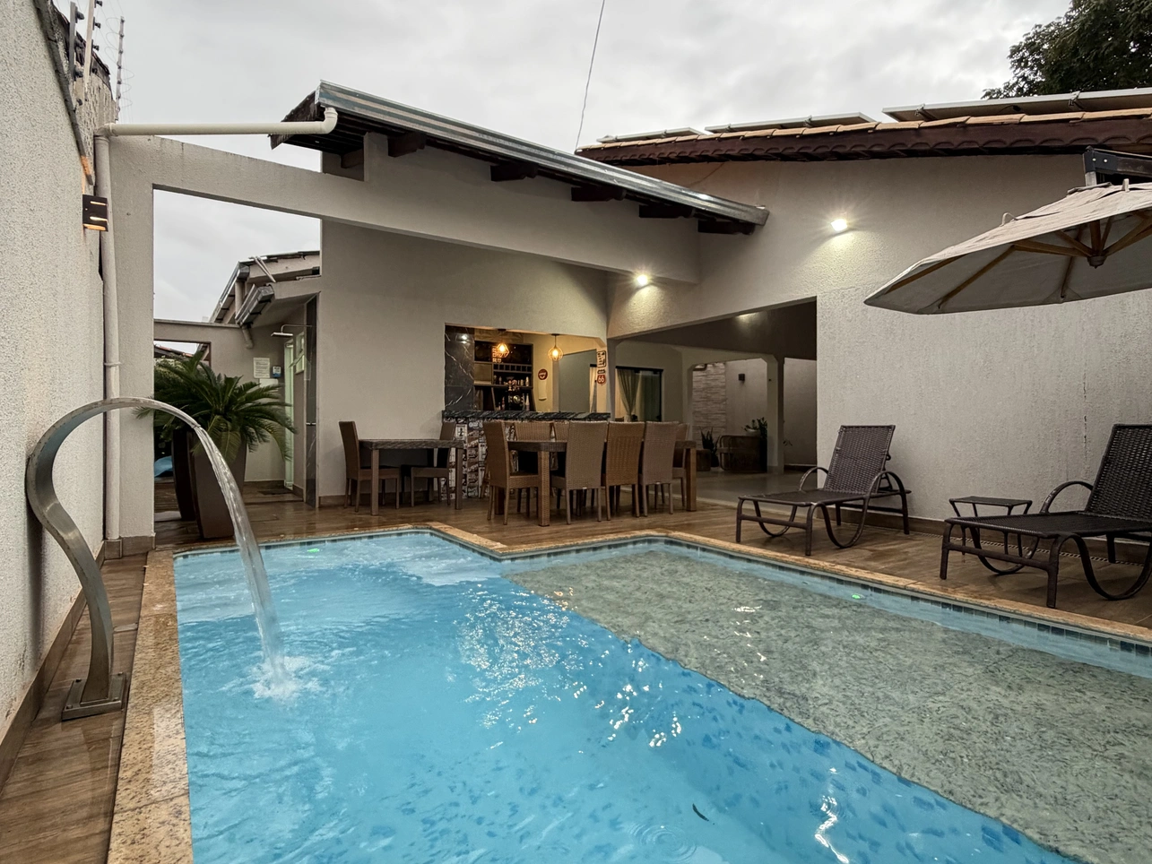 Casa com Energia Solar e Poço