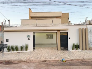 Casa com 4 Quartos