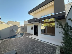 Casa de 3 Quartos na 505 Sul