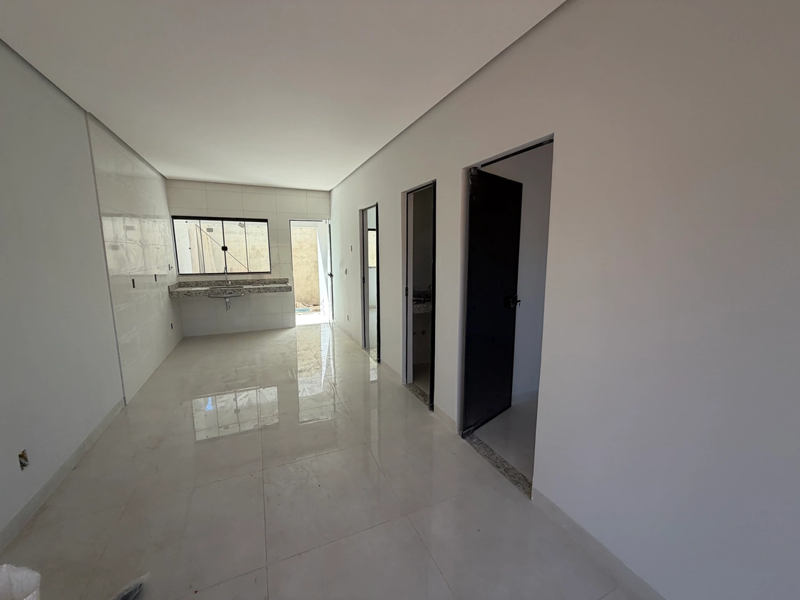Casa Nova com 2 Quartos