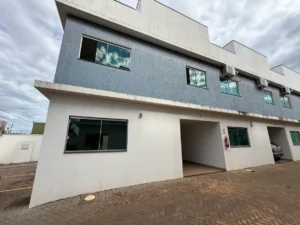 Apartamento com 3 Quartos