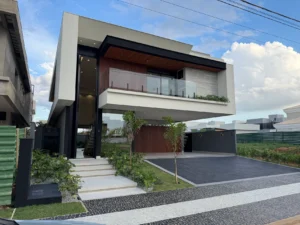 Sobrado com 5 Suítes